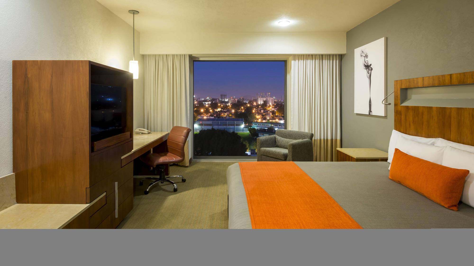 Hotel Real Expo