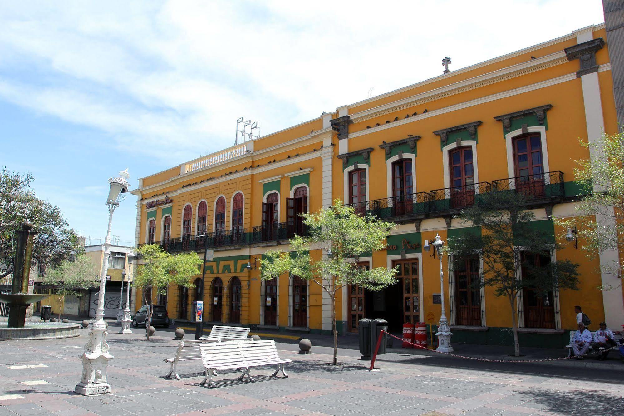 San Francisco Plaza Hotel 4*