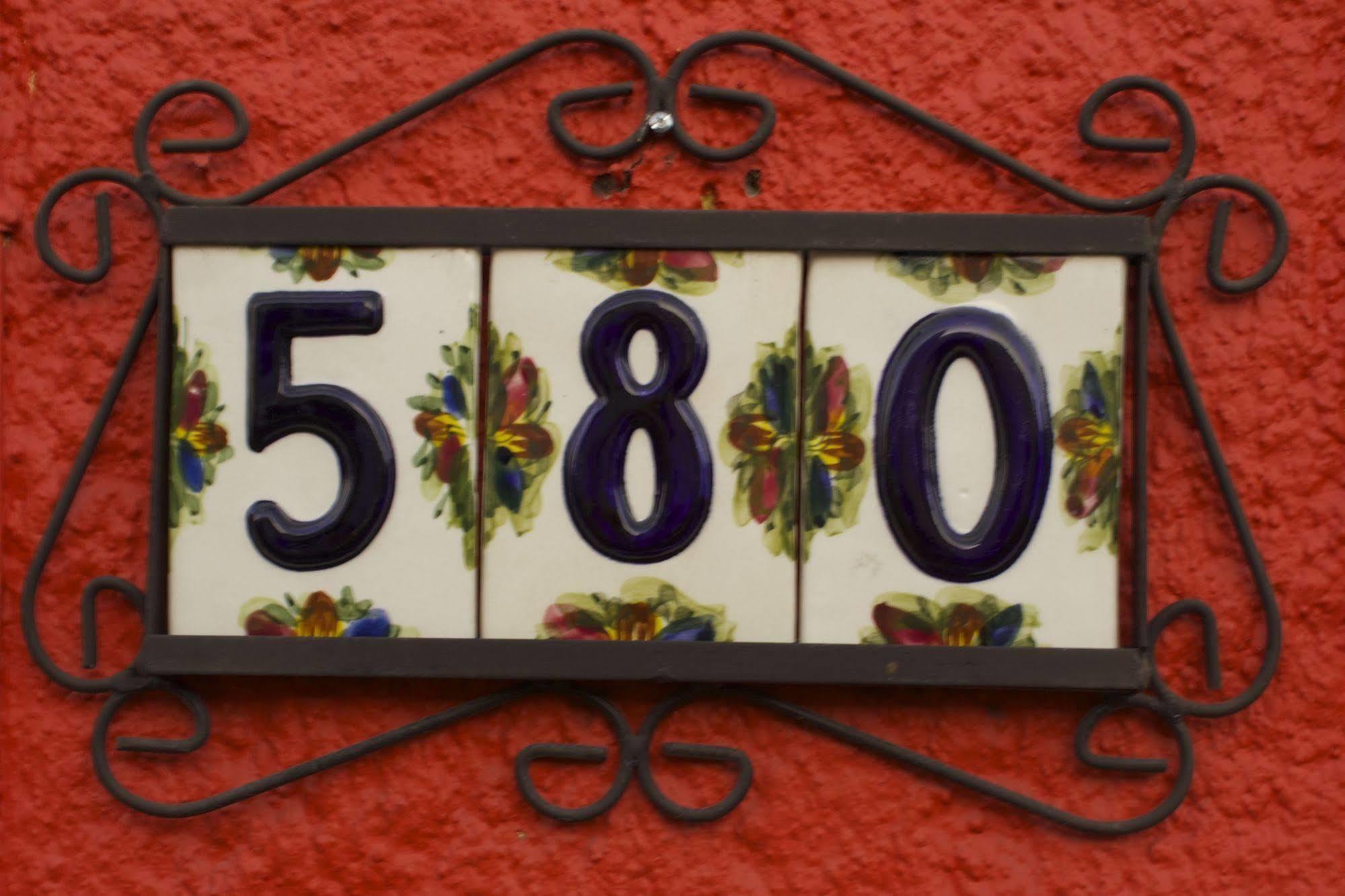 Residencia Los Angeles Bed & Breakfast
