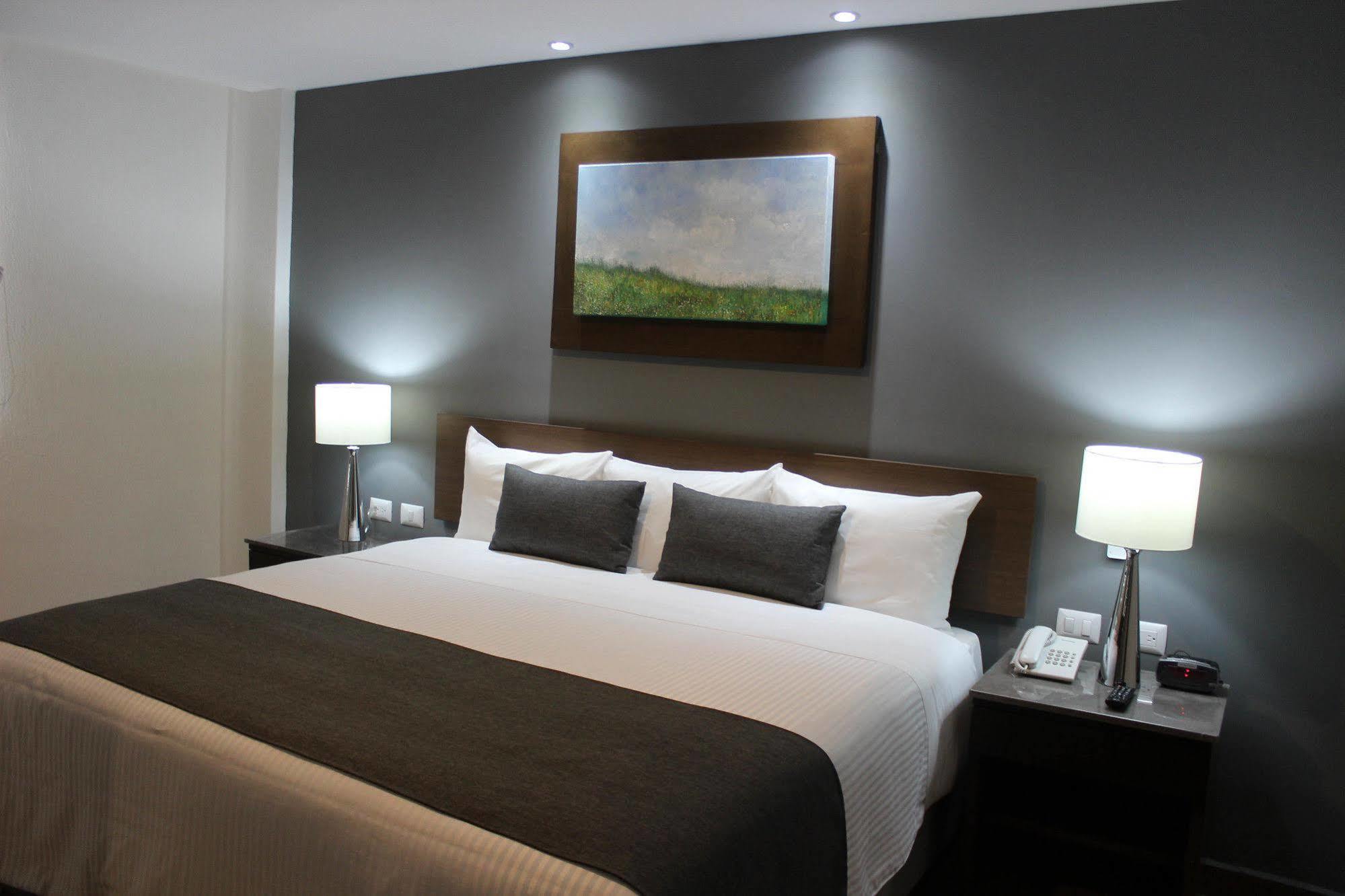Hotel Eco Expo 4*