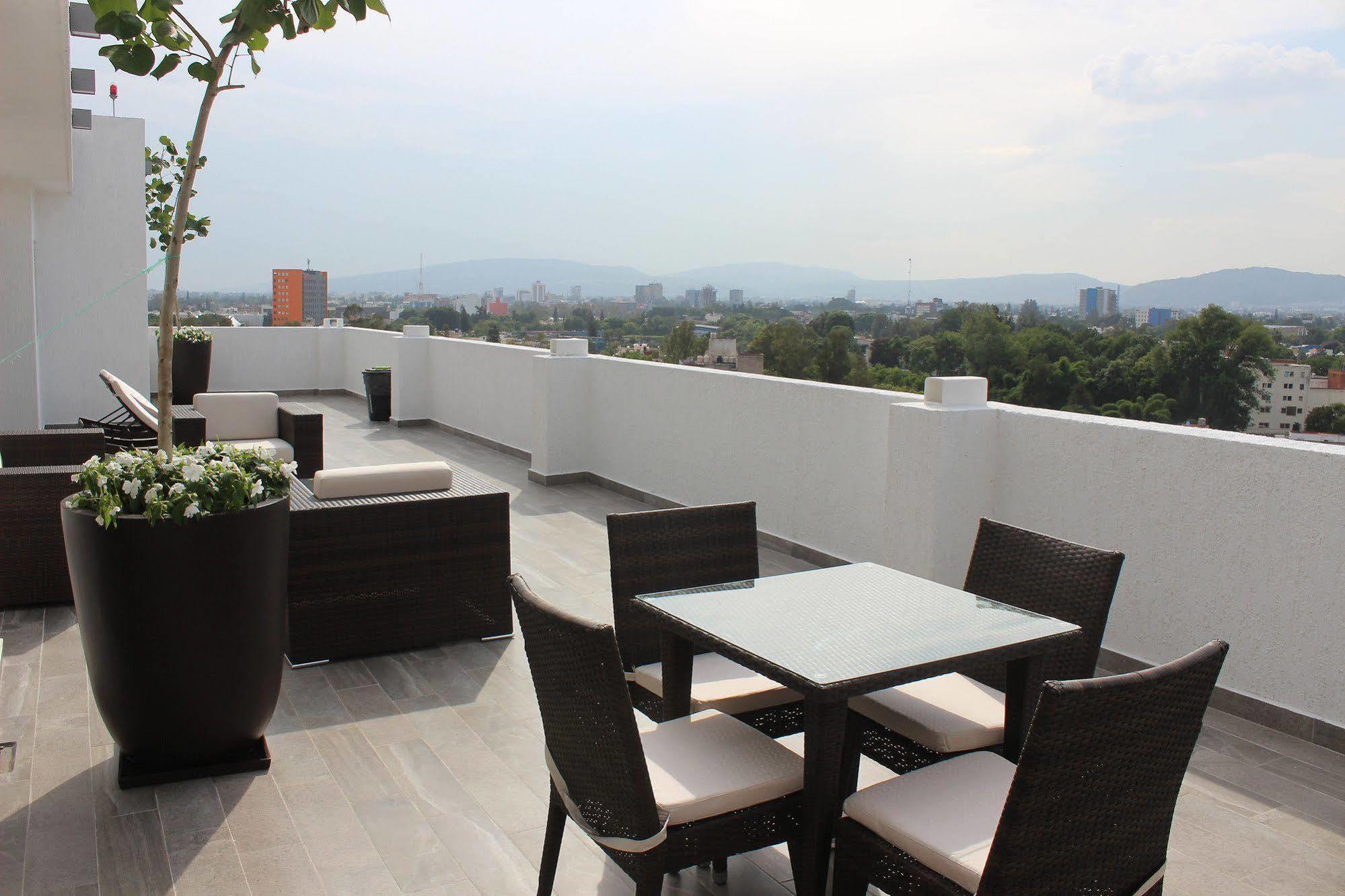 Eco Expo Hotel