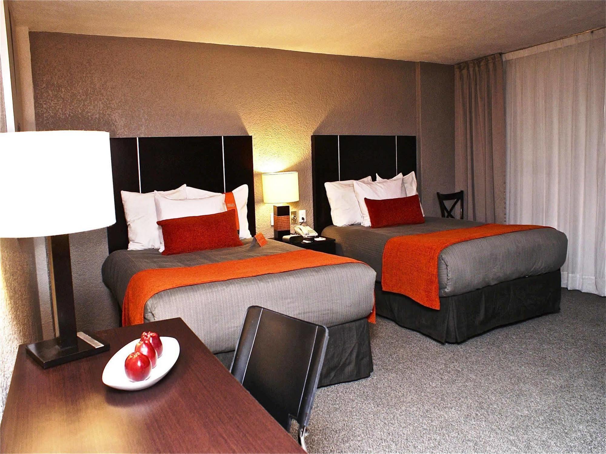 Hotel Plaza Genova Centro Guadalajara