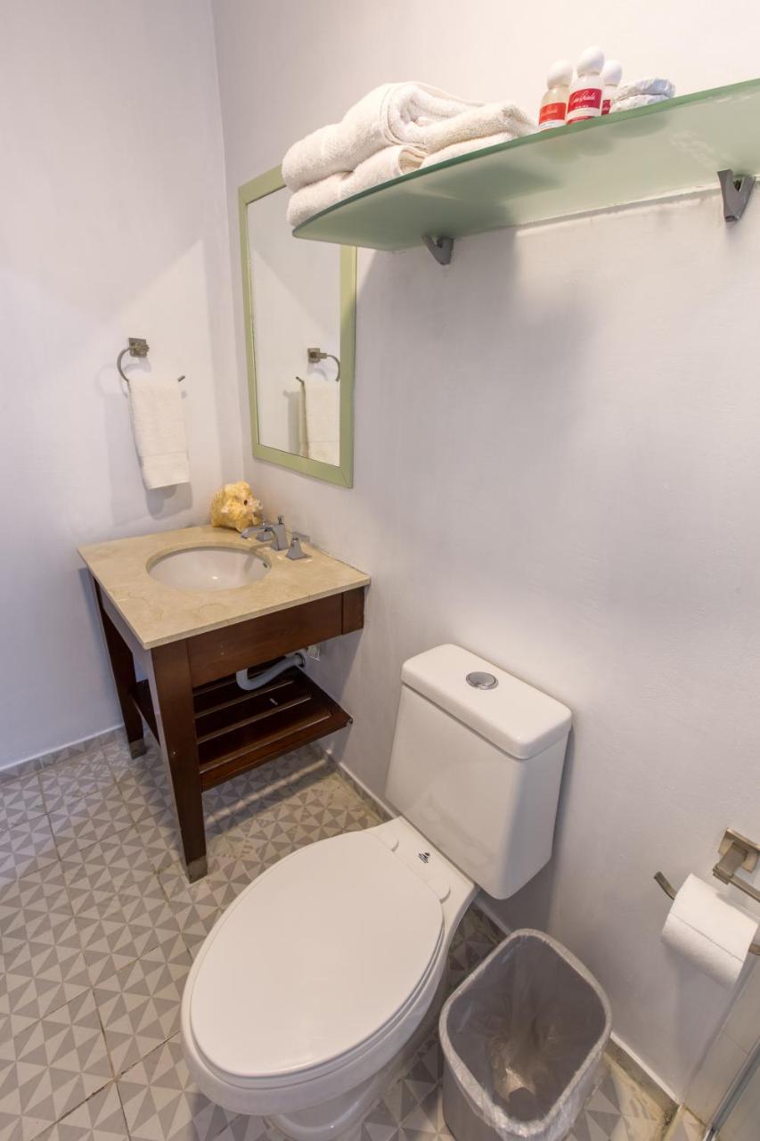 Casa Bruselas Clasica Hotel *