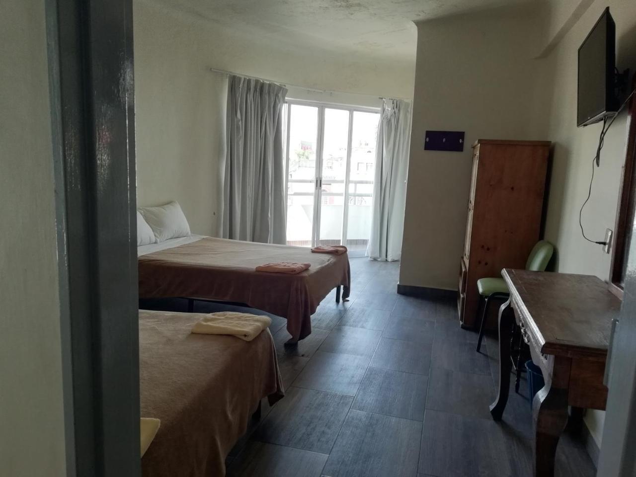 Hotel Nueva York 2*