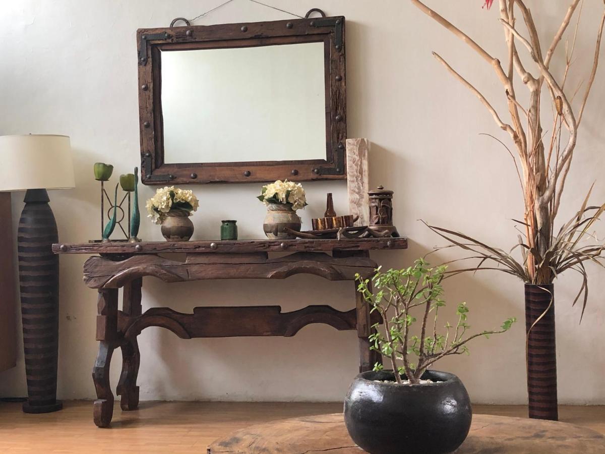Casa La Minerva Homestay *