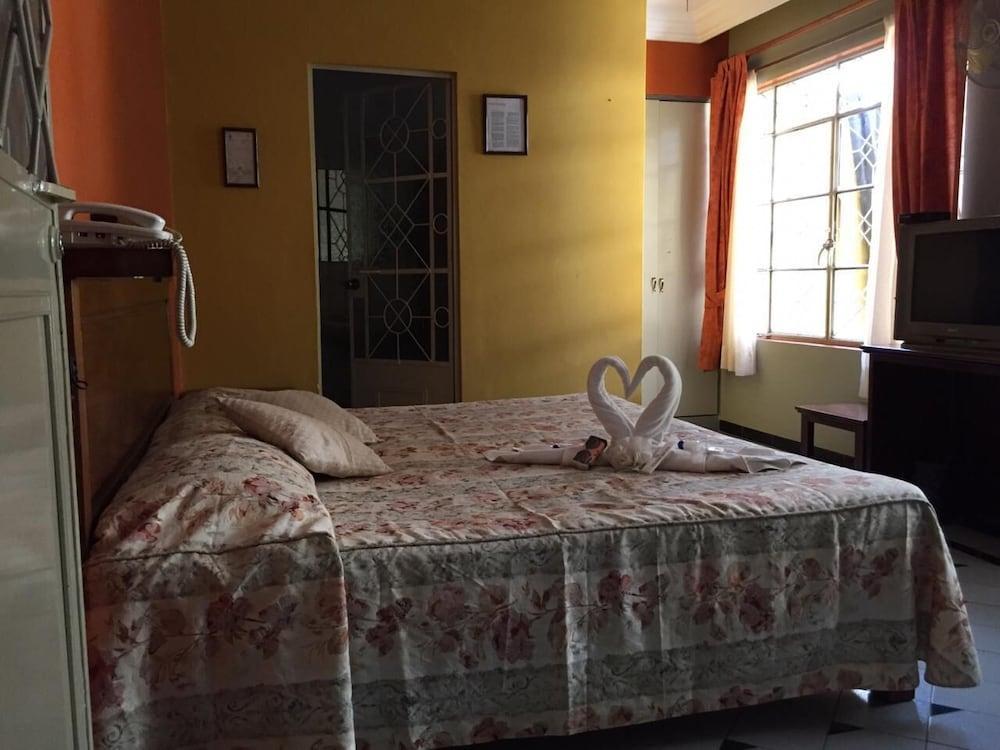 Hidalgo Hotel 3*
