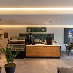 Fulton Business Luxury Hotel