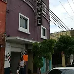 Hotel Platino