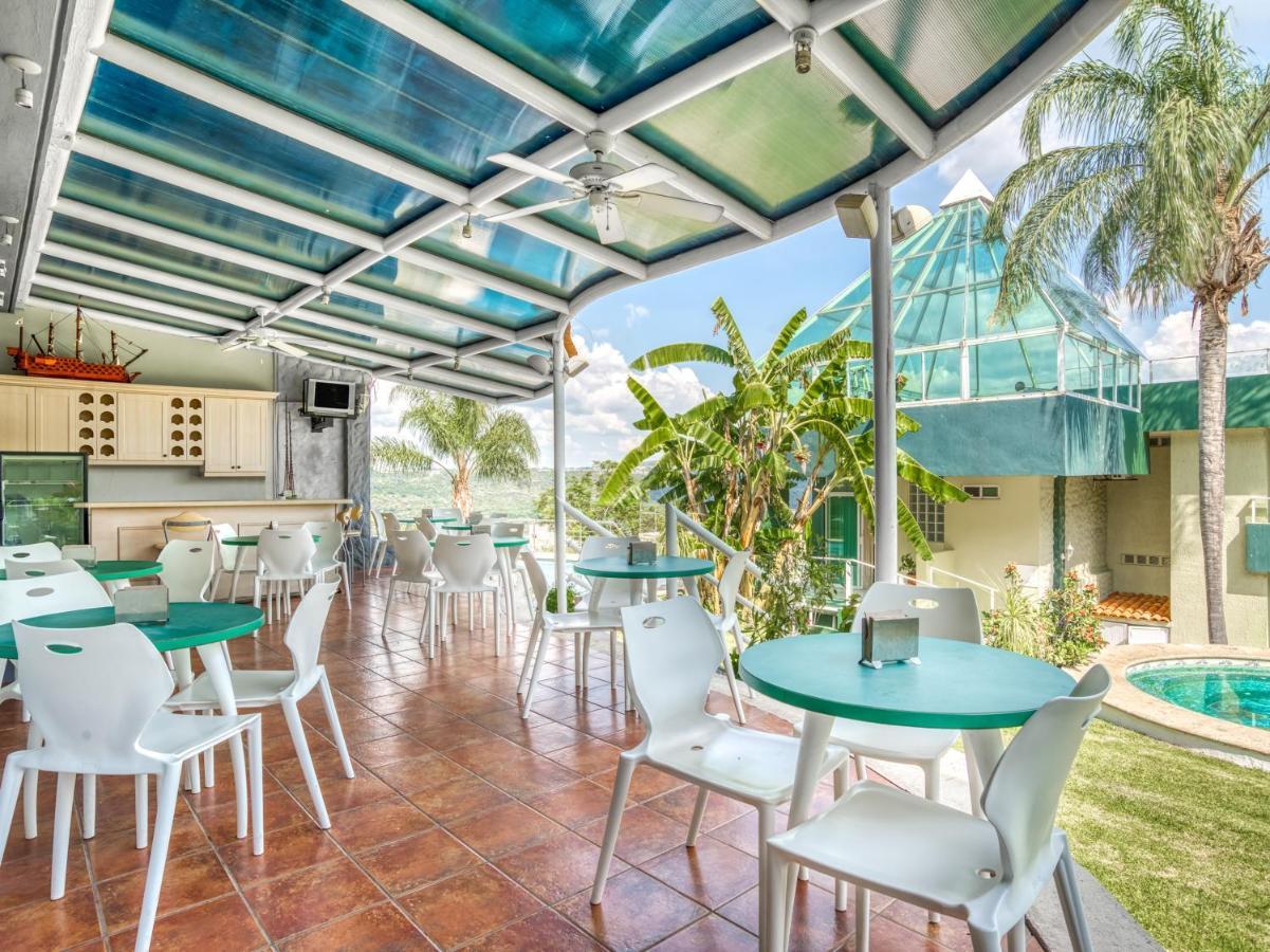 Hotel Y Mirador 3*