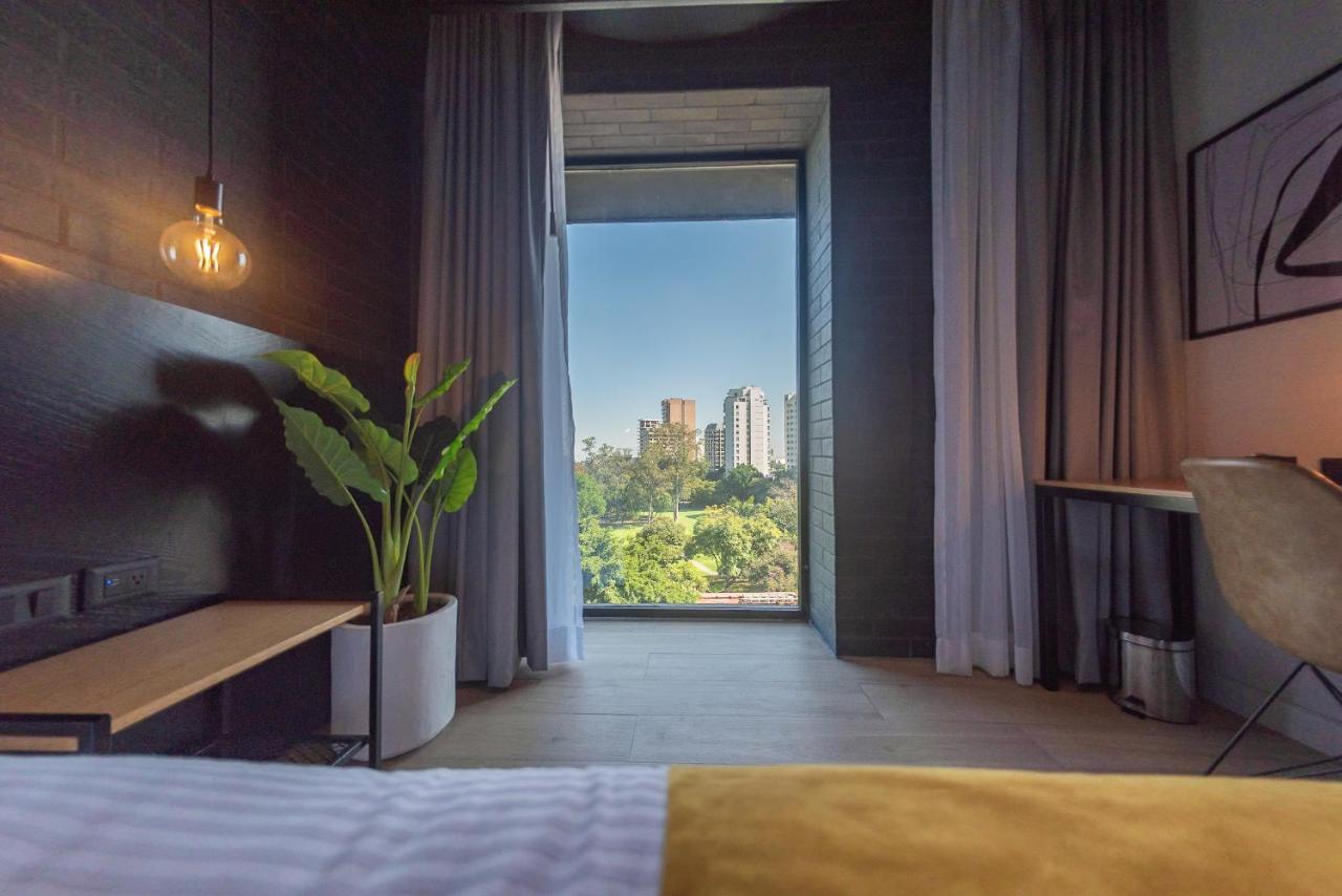 Fulton Business Luxury 4* Guadalajara