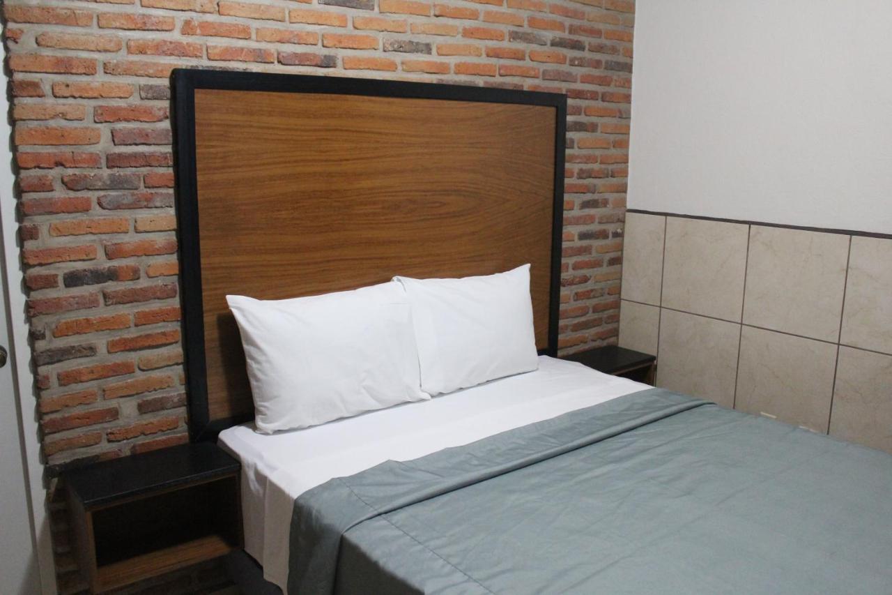 Hotel Hcm 3*