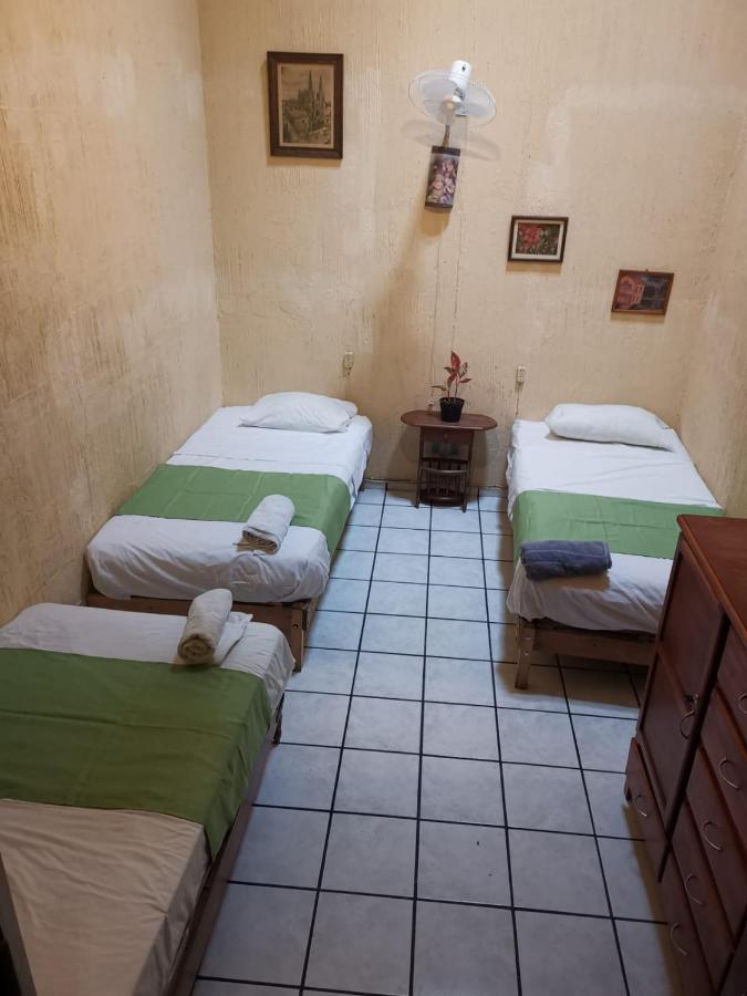 Hostal Guadalajara * Guadalajara