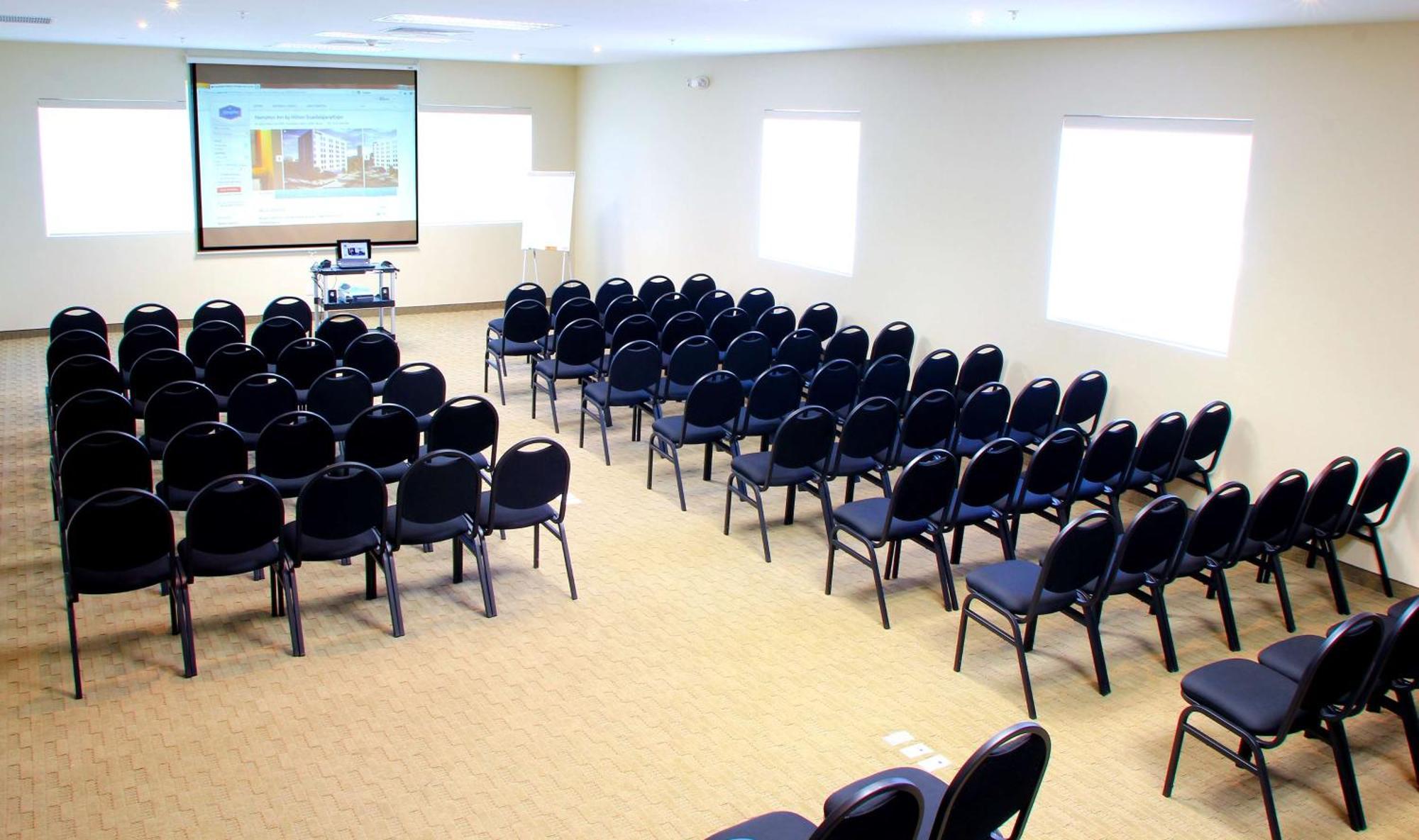 Hotel Hampton By Hilton Expo Guadalajara