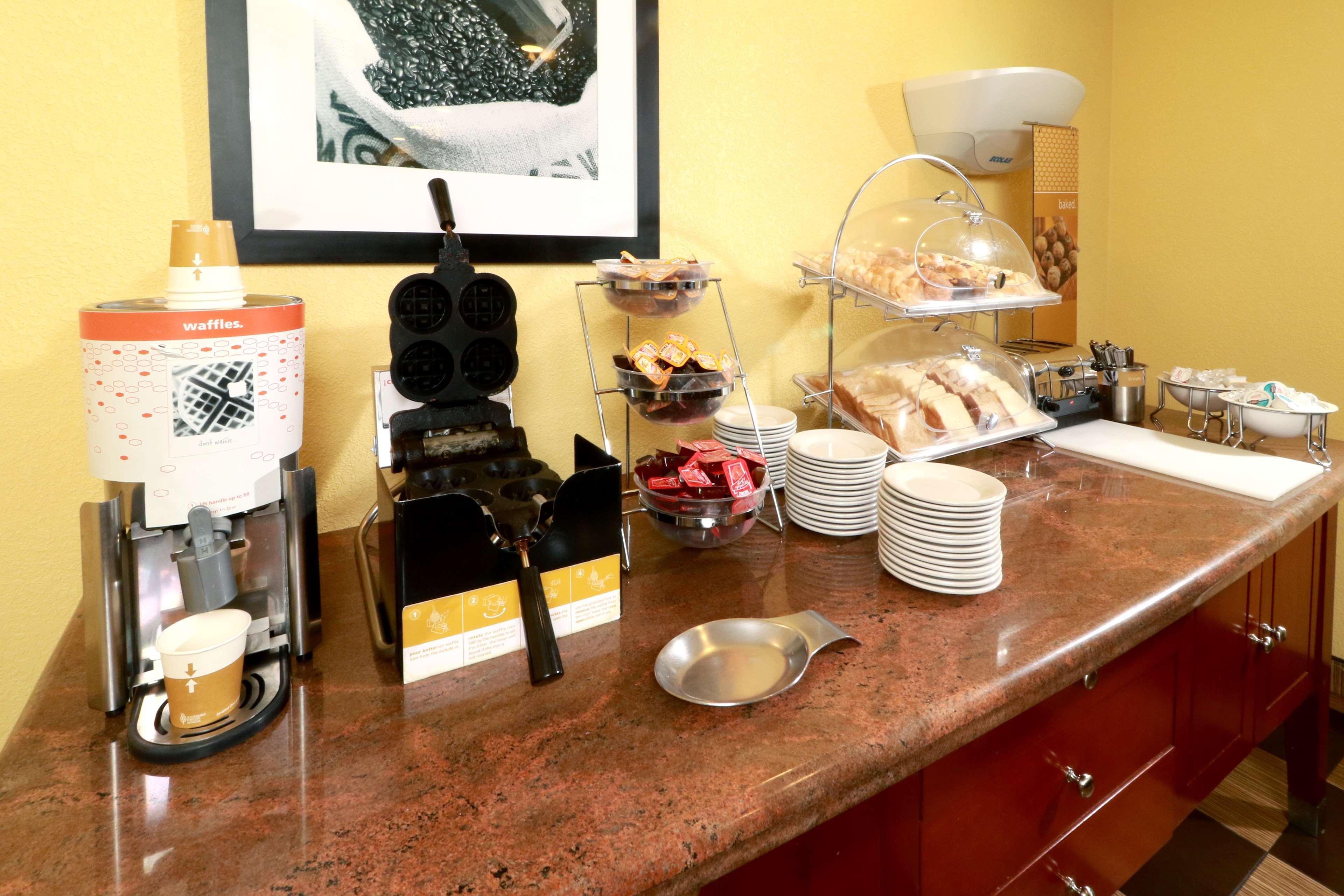 Hampton By Hilton Guadalajara-aeropuerto Hotel Guadalajara
