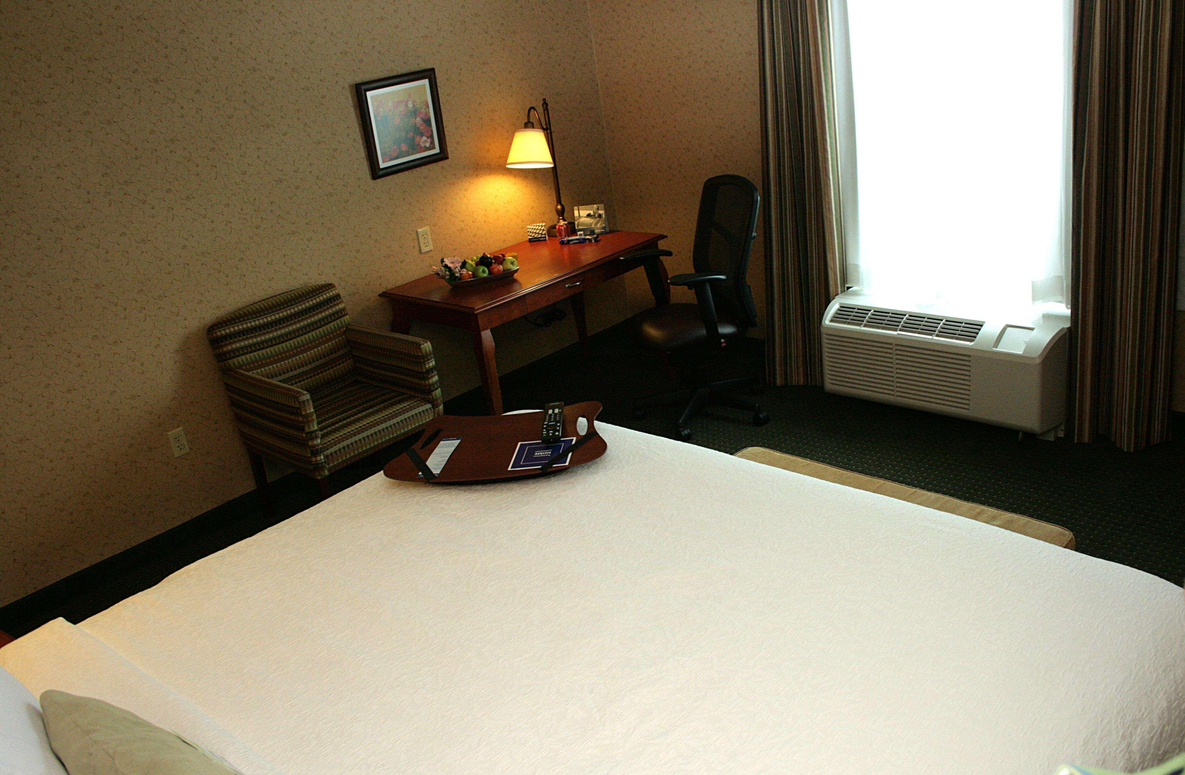 Hampton By Hilton Guadalajara-aeropuerto Hotel Las Pintas