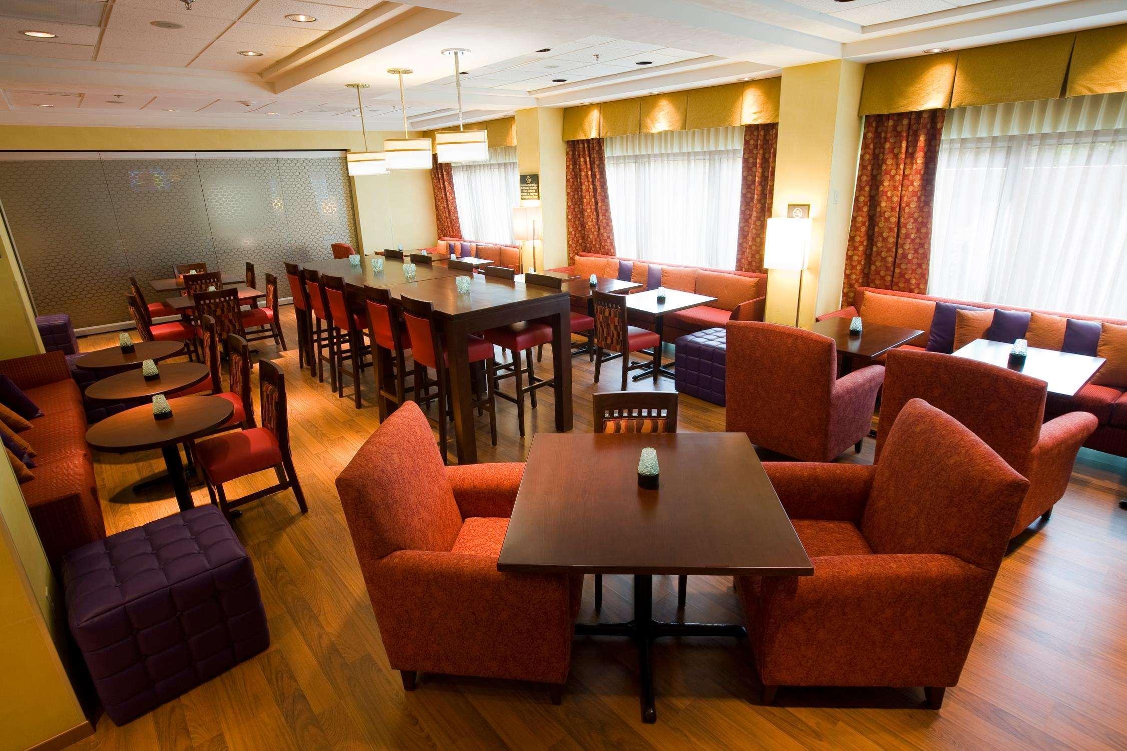 Hotel Hampton By Hilton Guadalajara-aeropuerto 3*