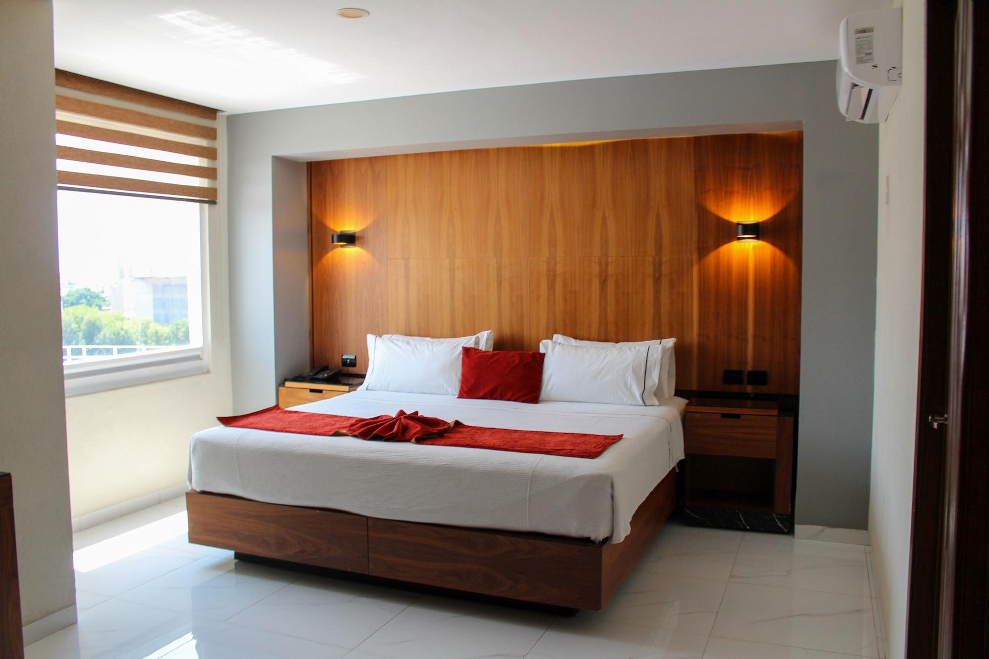 Hotel Dali Plaza Ejecutivo 4*