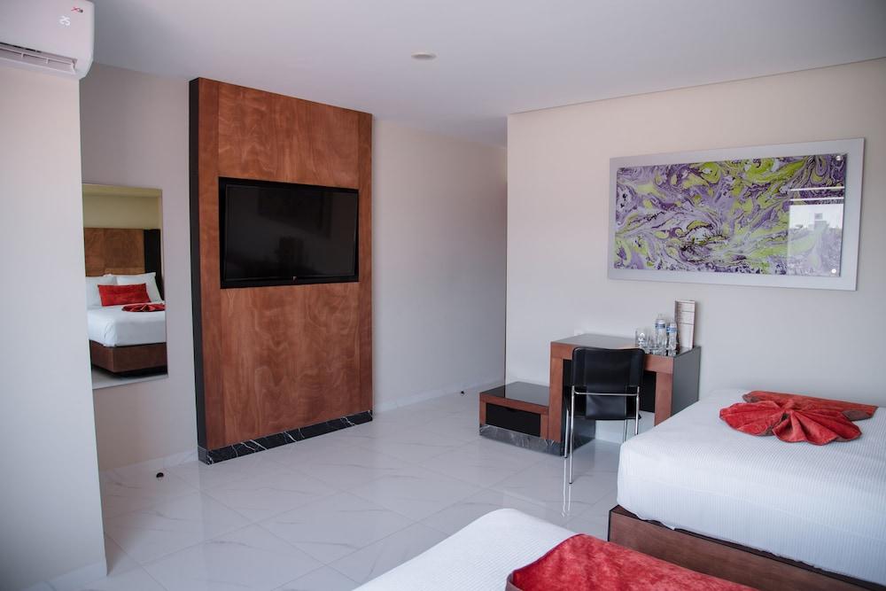 Dali Plaza Ejecutivo Hotel Guadalajara