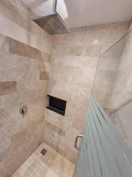 Hermoso Por Andares Con A/c Apartment