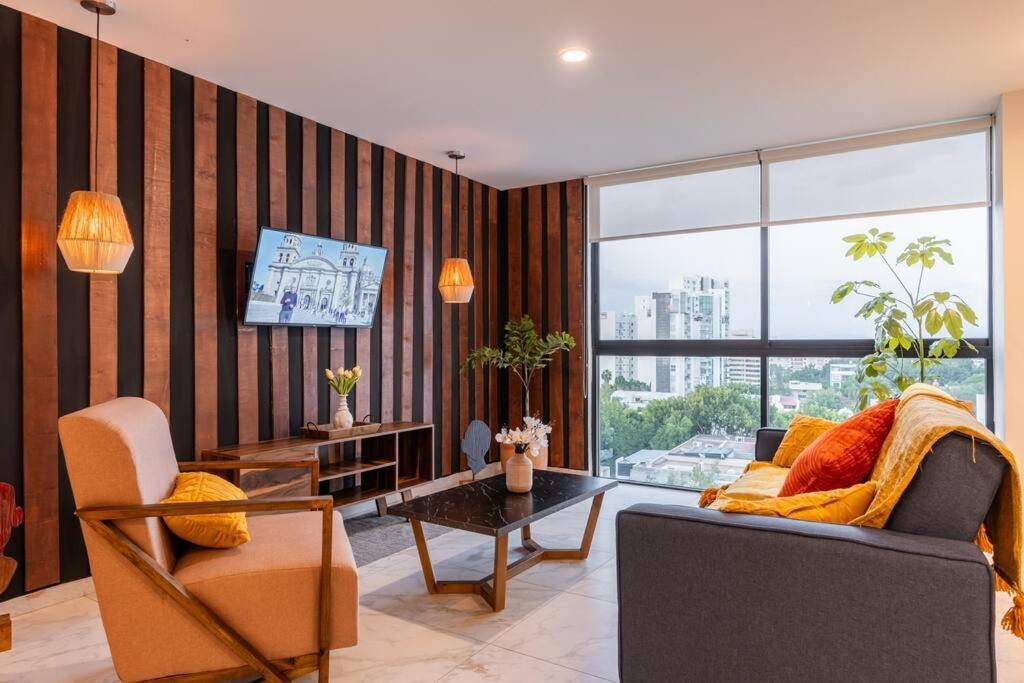 Amazing View With Roofgarden Apartment *