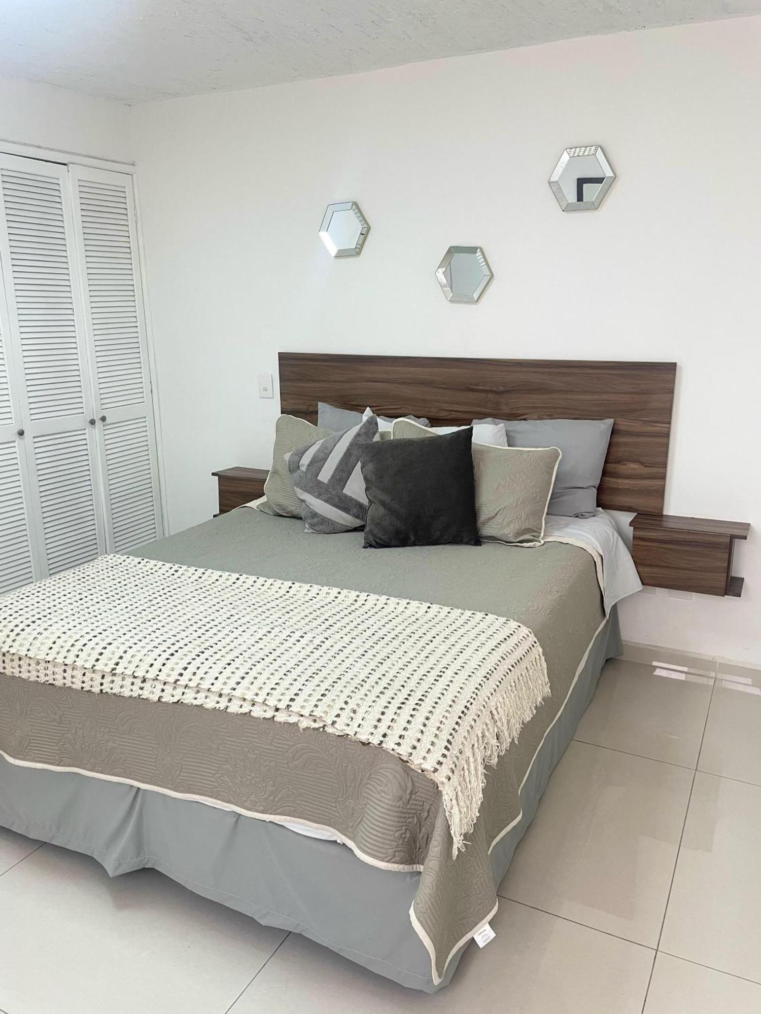 Apartment Jacarandas 203