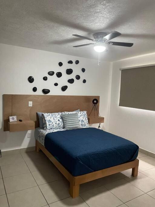 Tranquilo Y Moderno Dpto En Buena Zona De Gdl Apartment