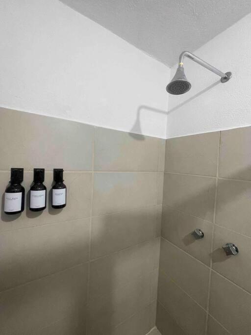 Apartment Tranquilo Y Moderno Dpto En Buena Zona De Gdl *