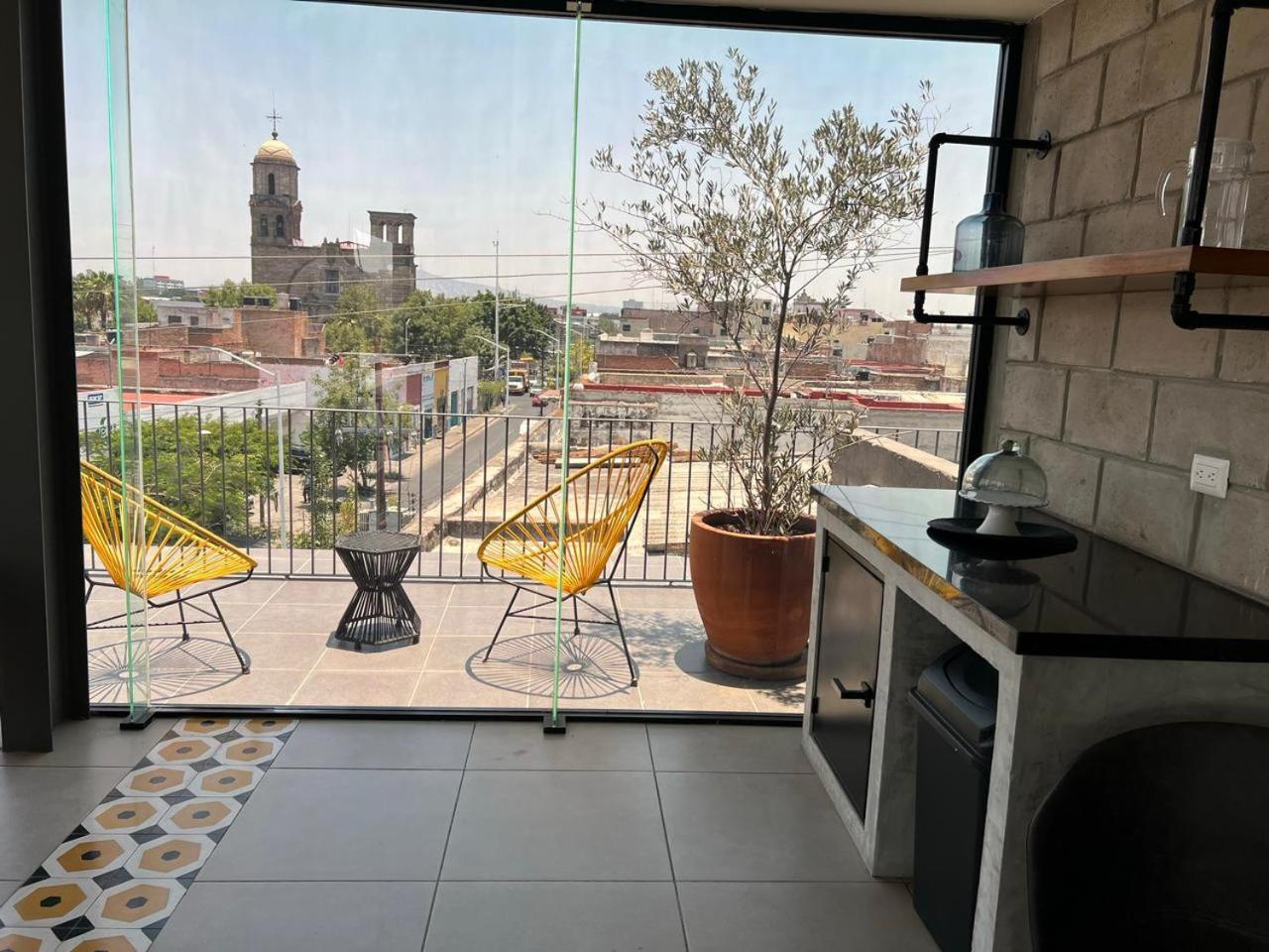 Stylish&modern Lofts At Guadalajara's Historic Center With Gym&coworking Space By Tribu Colón Guadalajara