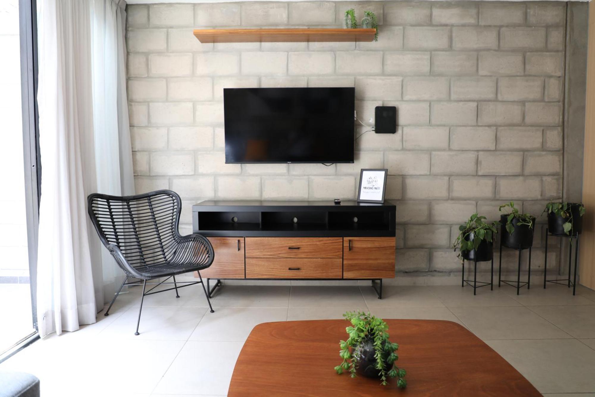 Stylish&modern Lofts At Guadalajara's Historic Center With Gym&coworking Space By Tribu Colón Guadalajara