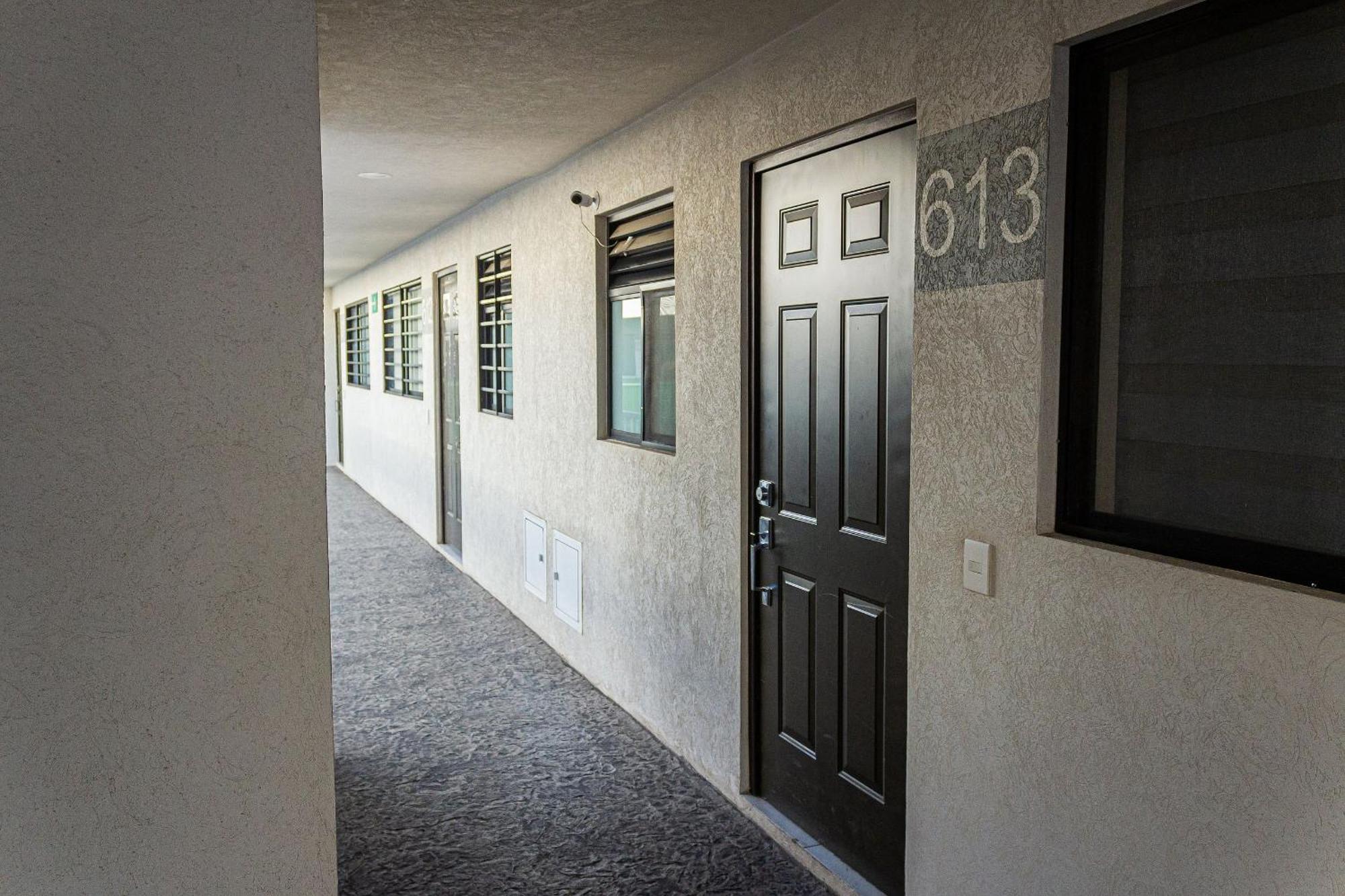 Apartment Centrico Cerca De Imss H Civil Y Cucs *