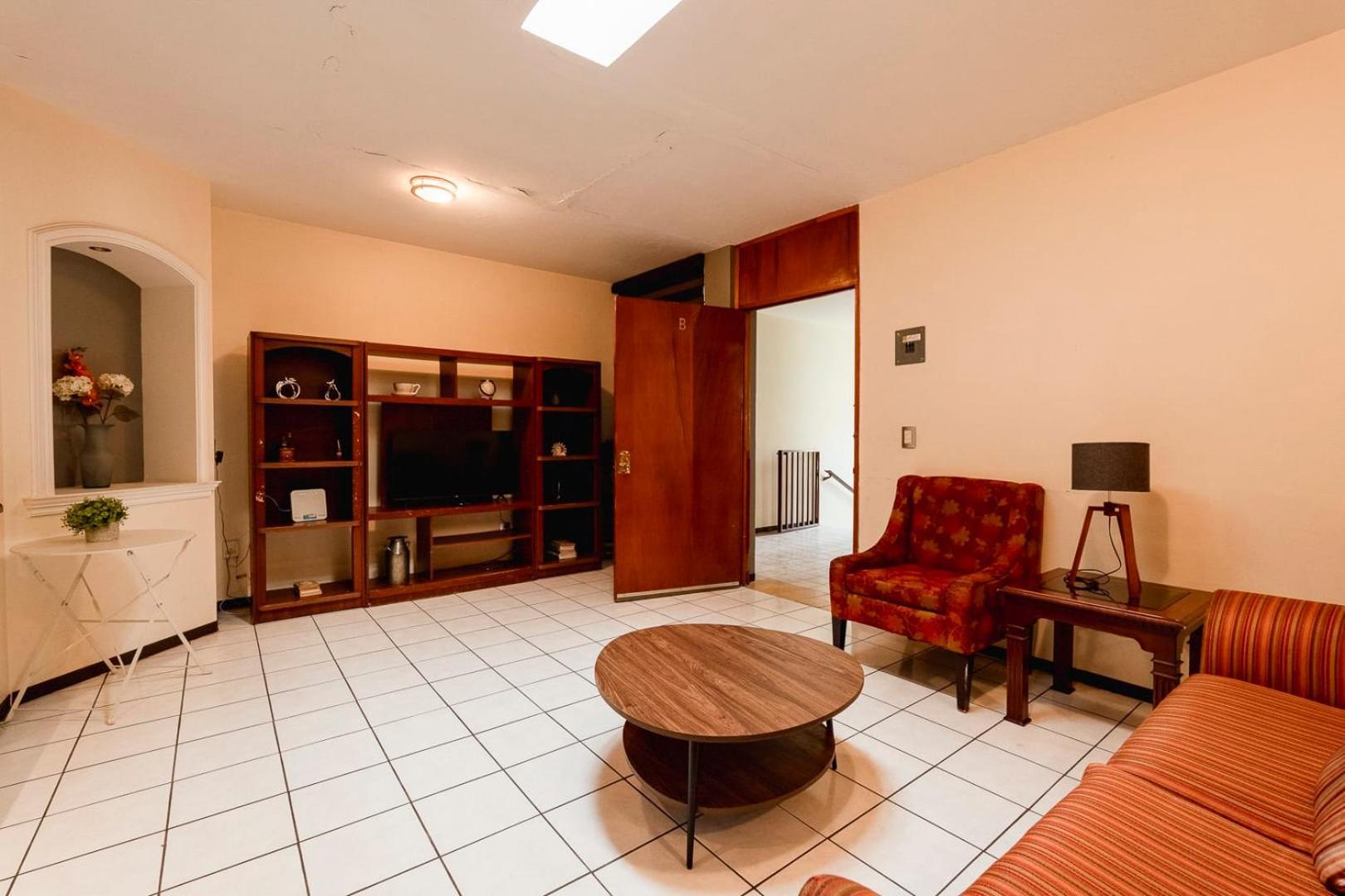 New In Centro Gdl Near Cathedral & Attractions Apartment *