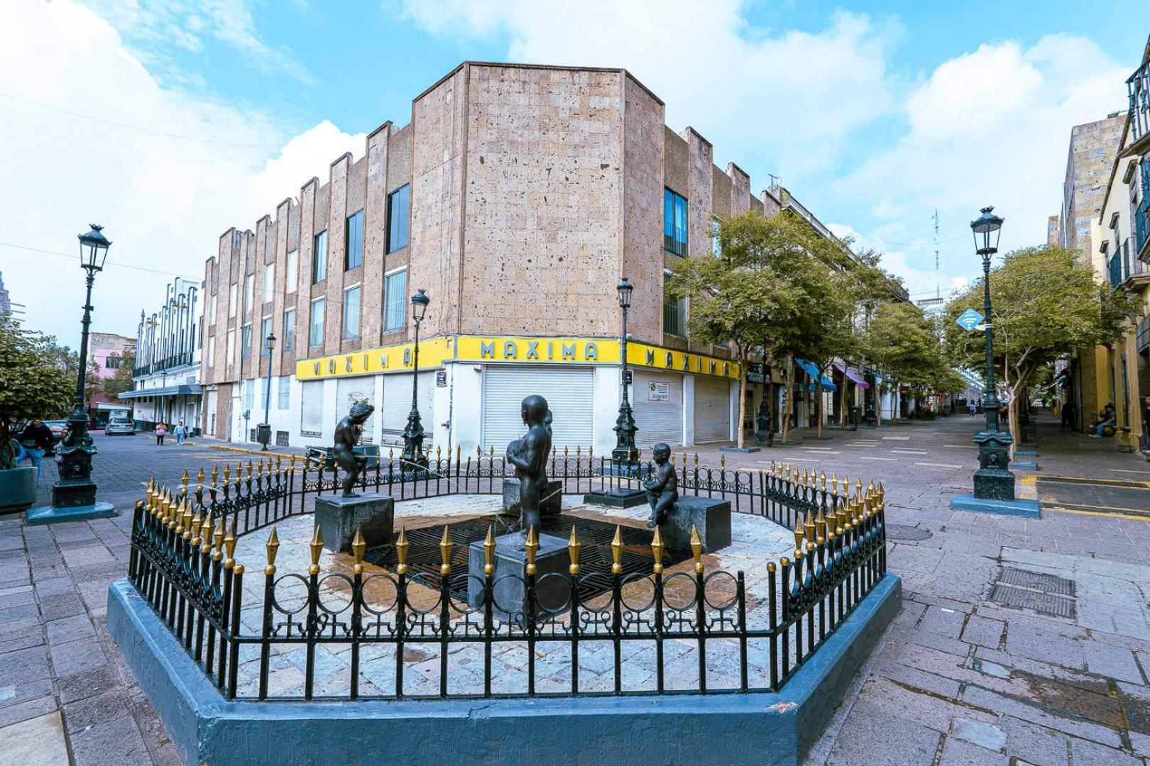 New In Centro Gdl Near Cathedral & Attractions Apartment
