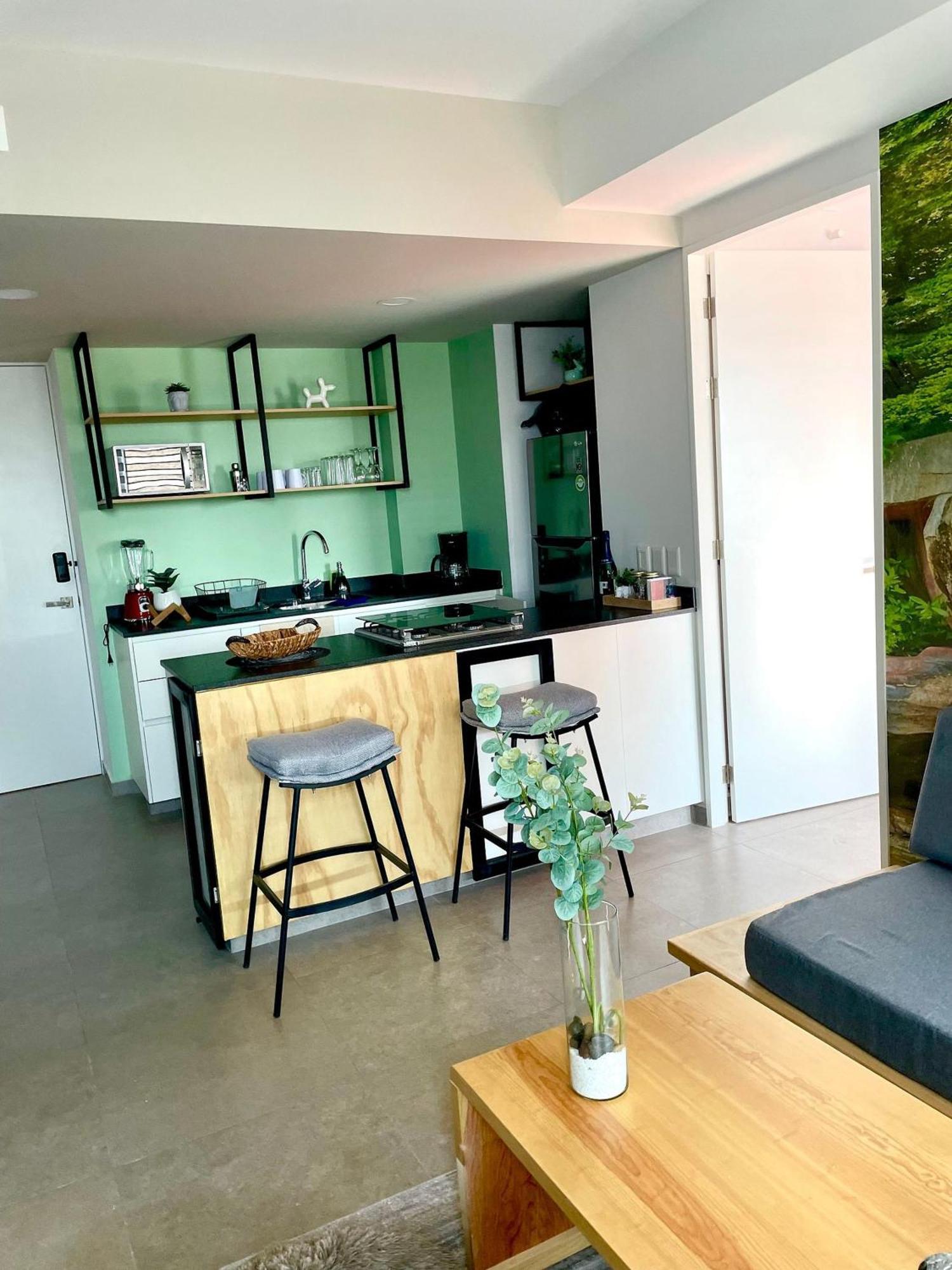 Nuevo, Zona Chapultepec, Preciosa Vista, Piso 19 Apartment *