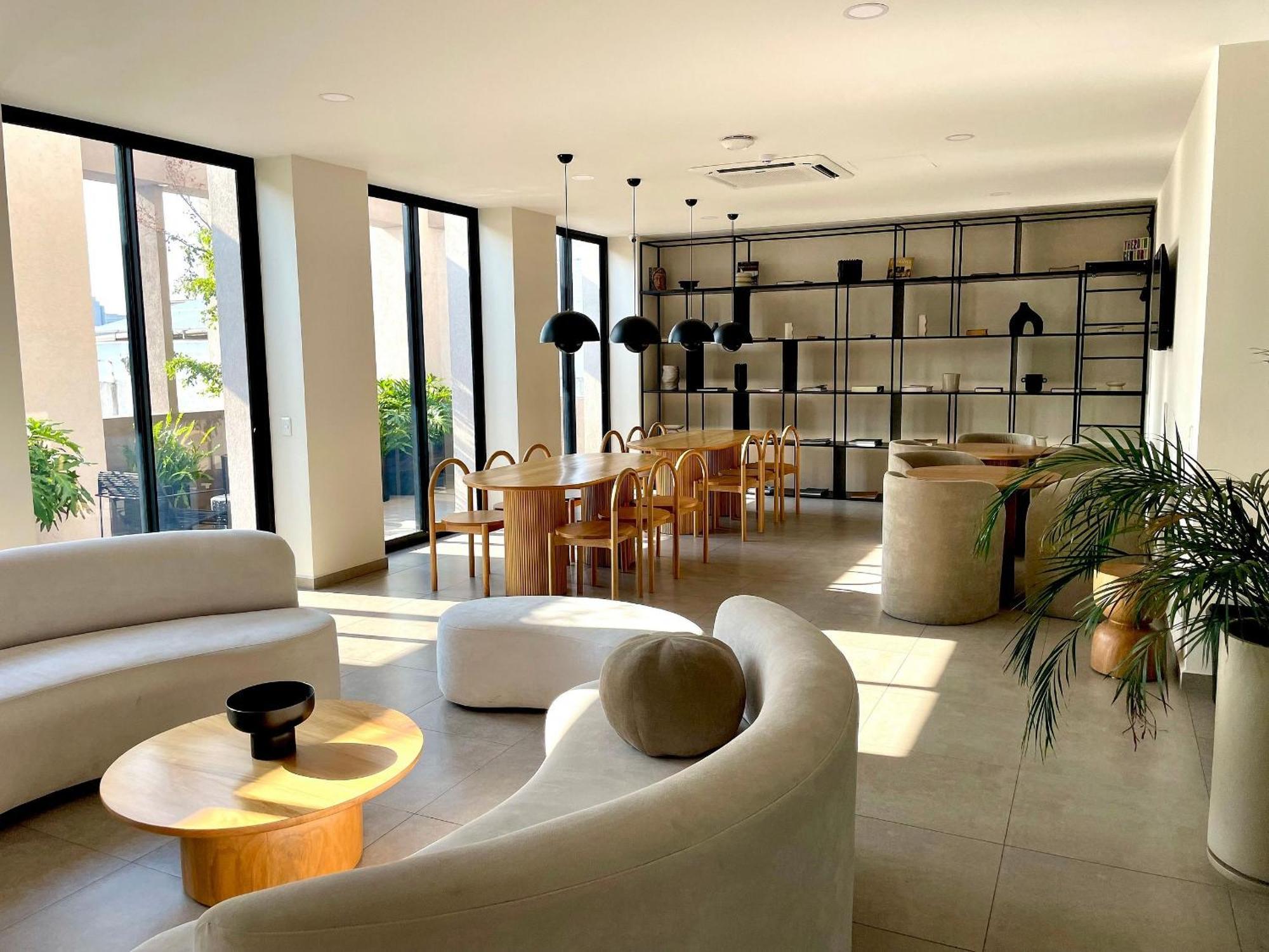 Apartment Nuevo, Zona Chapultepec, Preciosa Vista, Piso 19 *