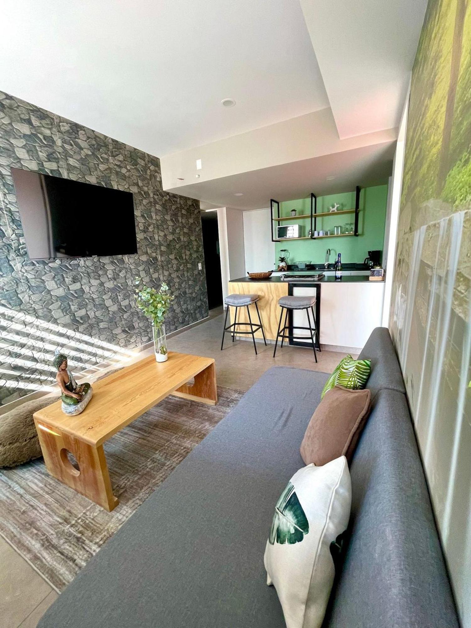 Apartment Nuevo, Zona Chapultepec, Preciosa Vista, Piso 19 Guadalajara