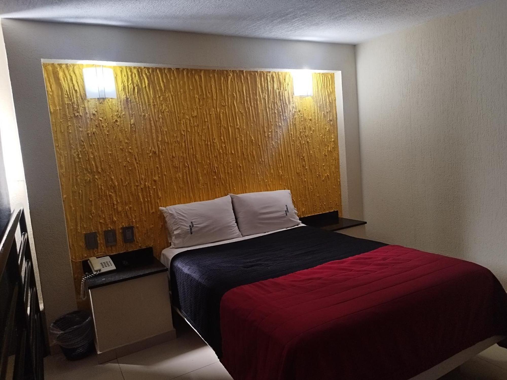 Capsule hotel Morelos Guadalajara
