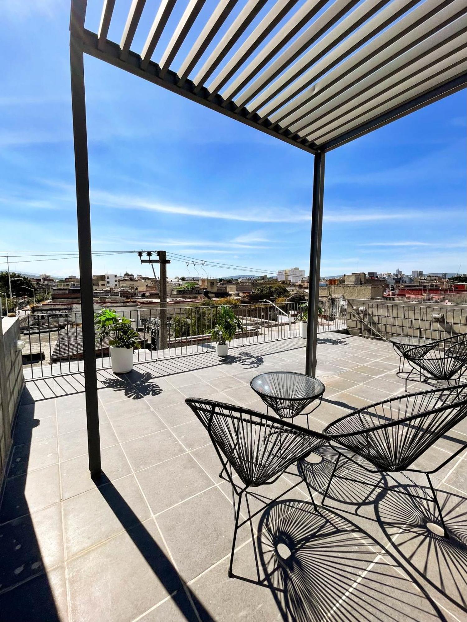Stylish&modern Lofts At Guadalajara's Historic Center With Gym&coworking Space By Tribu Colón
