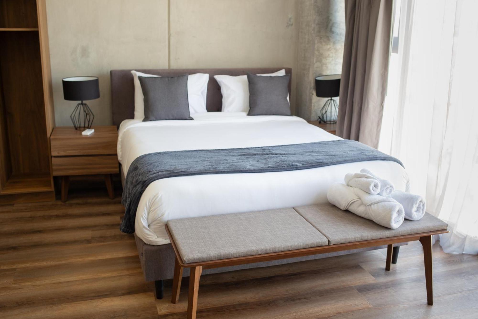 Aparthotel Del Carmen Guadalajara