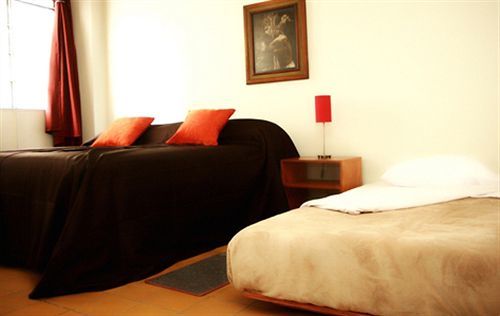 Lit Hostel