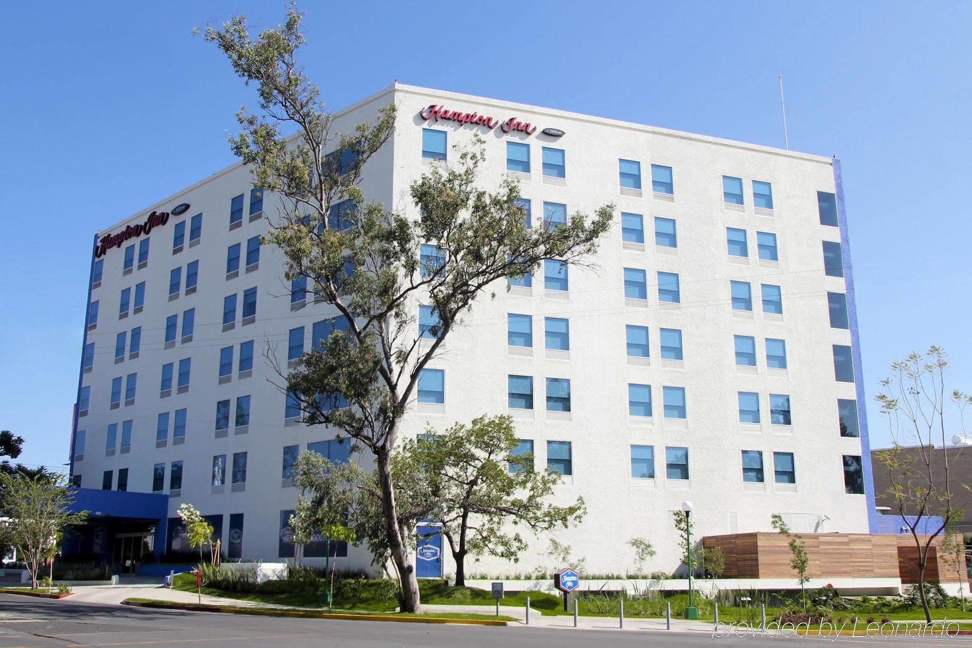 Hampton By Hilton Expo Hotel 3*