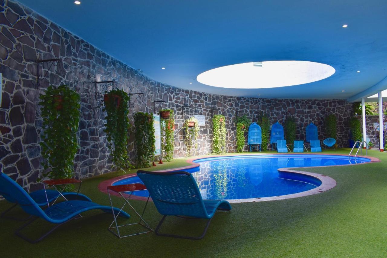 Hotel Country & 4*