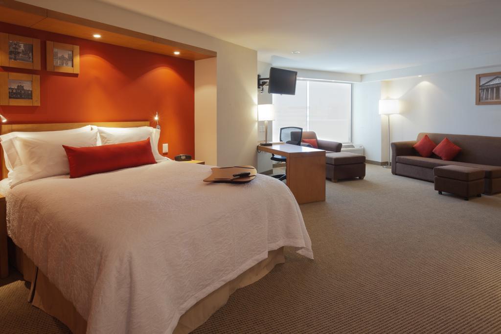 Hampton By Hilton Expo Hotel Guadalajara