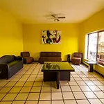 Oyo Gran Hotel Galerias Plaza