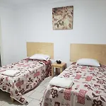 Casa Zona Iteso, Expo Guadalajara, Plaza Del Sol, Bugambilias.