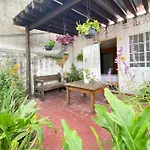 Casa Canario Hostel
