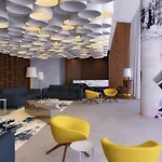 Krystal Urban Guadalajara