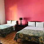 HOTEL hostal de los reyes