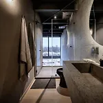 Skyloft Contemporaneo Con Estilo Unico