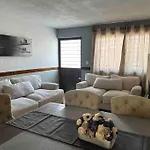 Casa Leos