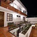 Casa Irake